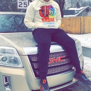 Meet your Posher, Tyrell